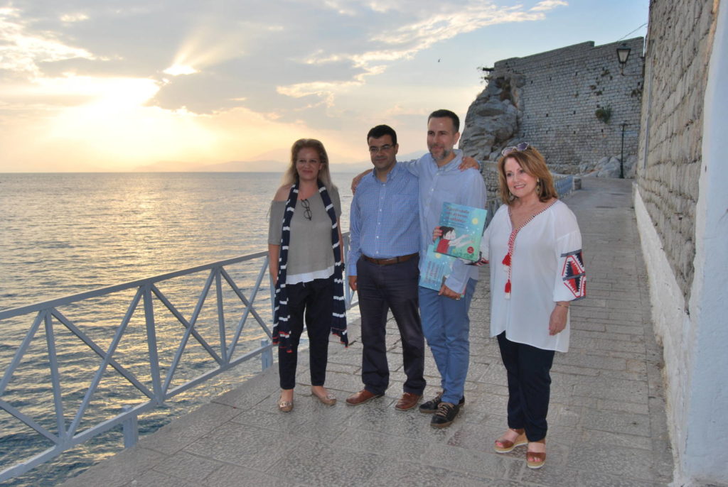 Εξαιρετική επιτυχία σημείωσε η  παρουσίαση του βιβλίου «Η χιονονιφάδα που αγάπησε το καλοκαίρι» του Χρήστου Δασκαλάκη.